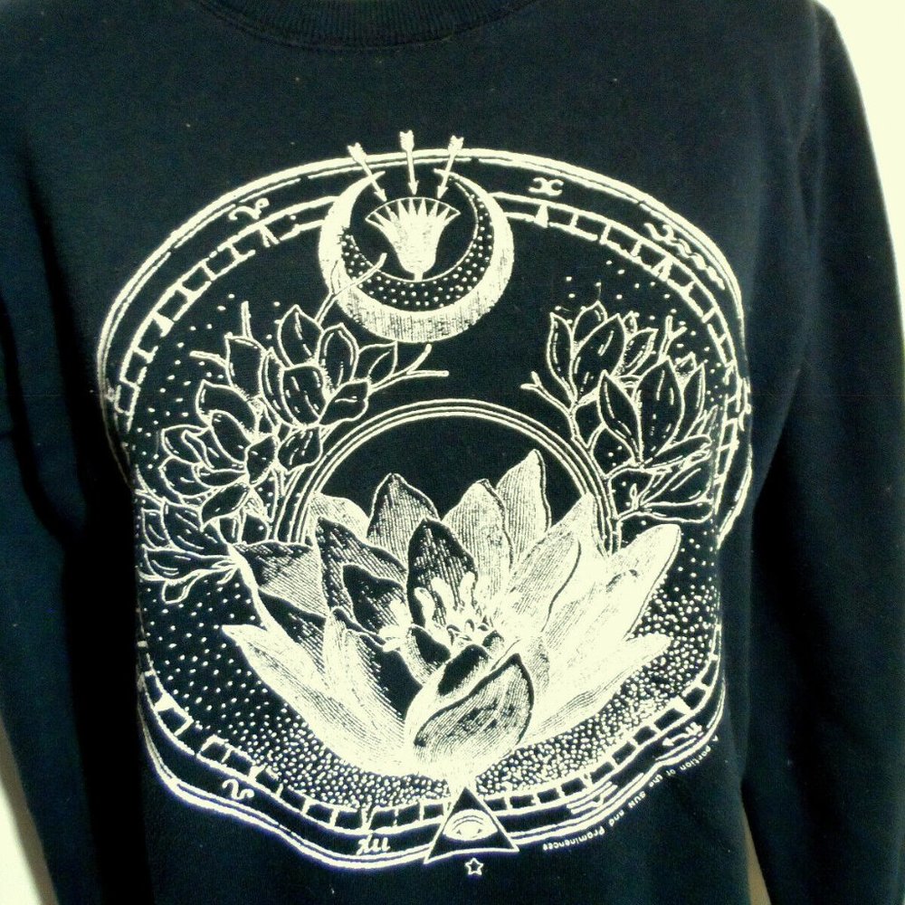 COTTON ON Boho Sweatshirt Top XS Blue "a portion of the sun and prominence" Boho